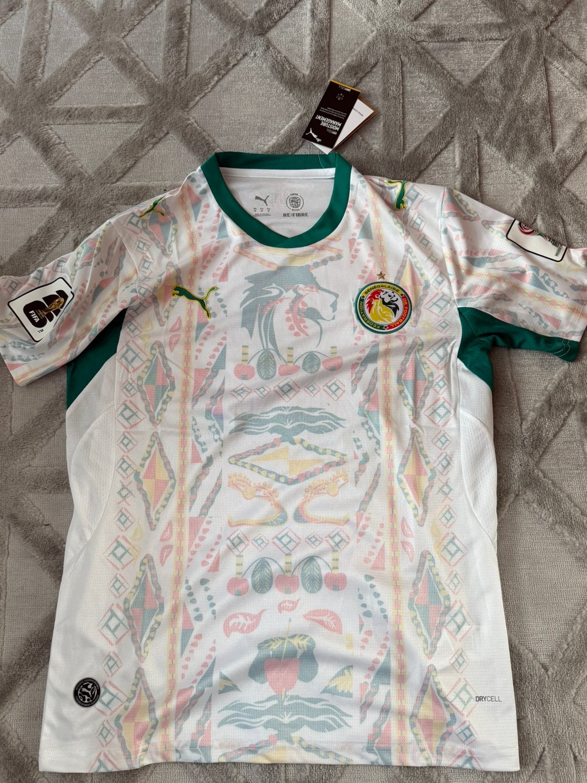 Voetbal t-shirt, Maat M, Ophalen, Nieuw, Shirt