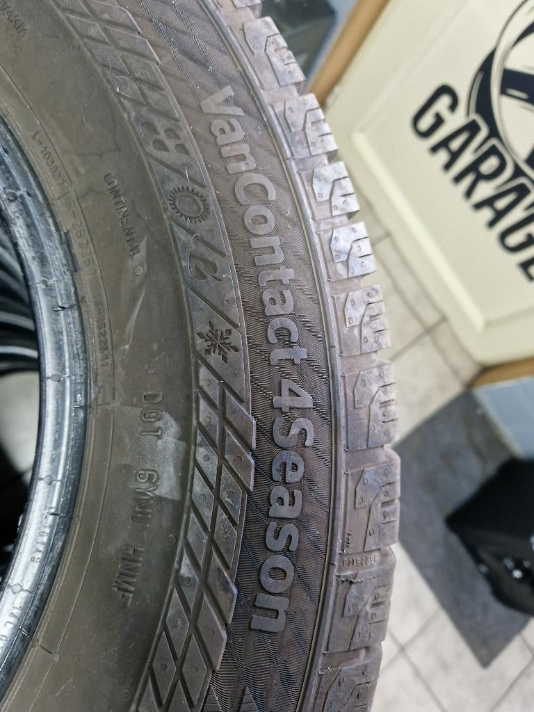 225/70/15c conti 4 sezoens banden, Autos : Pièces & Accessoires, Pneus & Jantes, 15 pouces, 4 Saisons, Véhicule utilitaire, Pneu(s)
