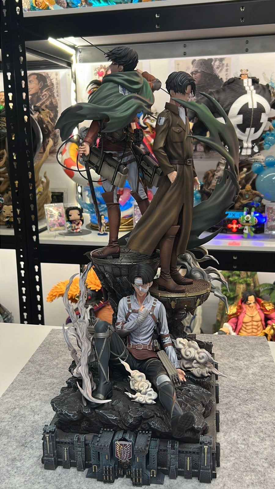 Figurine résine Levi ackerman LC Studio lifetime 50 cM SNK, Enlèvement