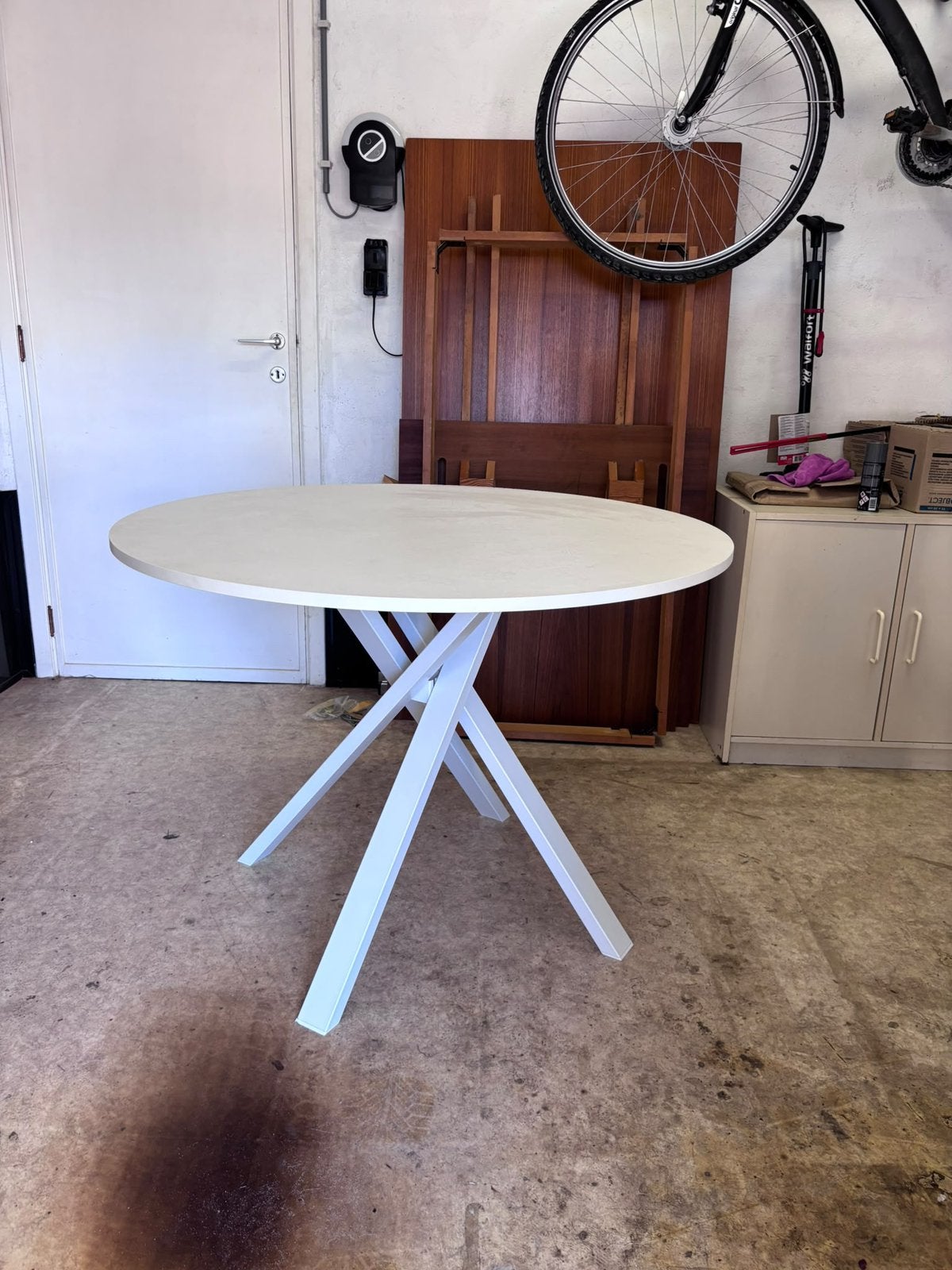 Ronde tafel IKEA, Ophalen, 100 tot 150 cm, Rond, Zo goed als nieuw