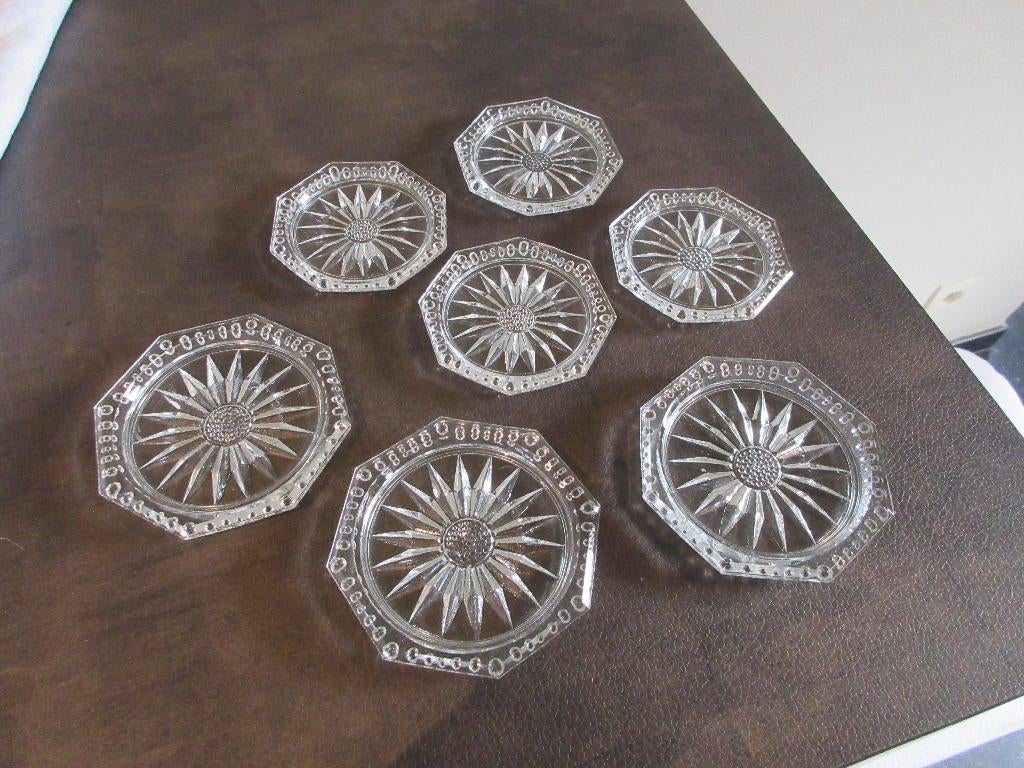 7 magnifiques sous-verres en verre, belle décoration, Enlèvement