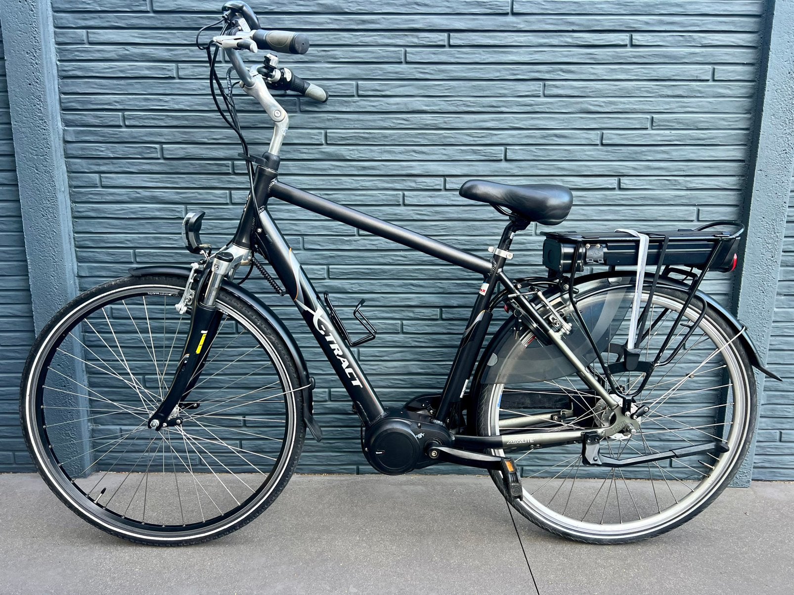 Vélo électrique, moteur central, très bon état, Enlèvement, Comme neuf