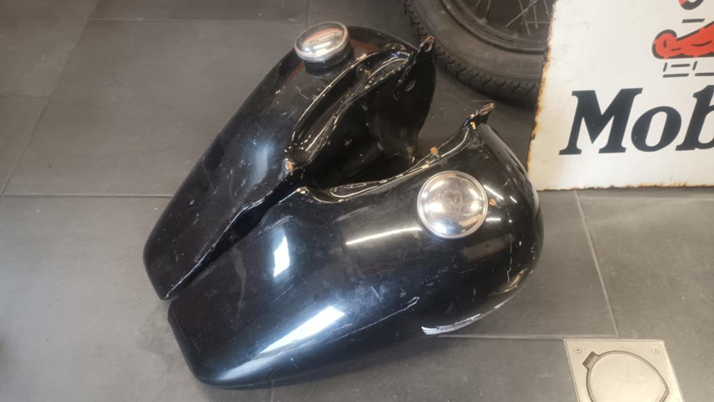 Réservoir de carburant H-D, Enlèvement ou Envoi