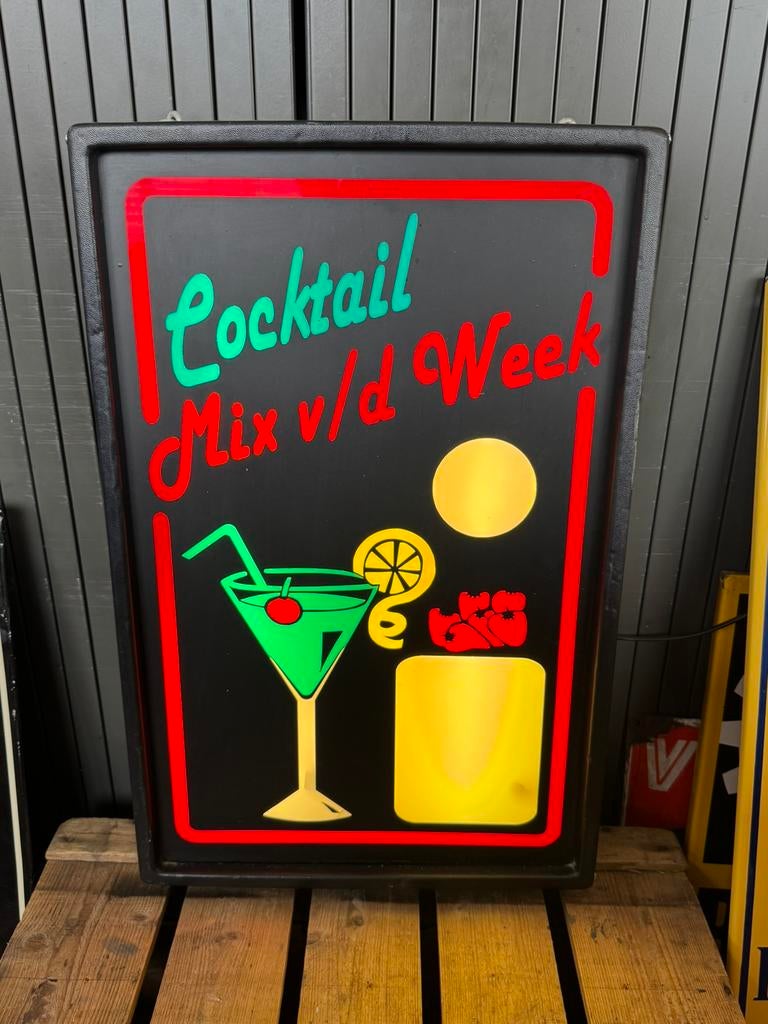 Ancienne boîte à lumière publicitaire Cocktail, Enlèvement, Utilisé, Table lumineuse ou lampe (néon)