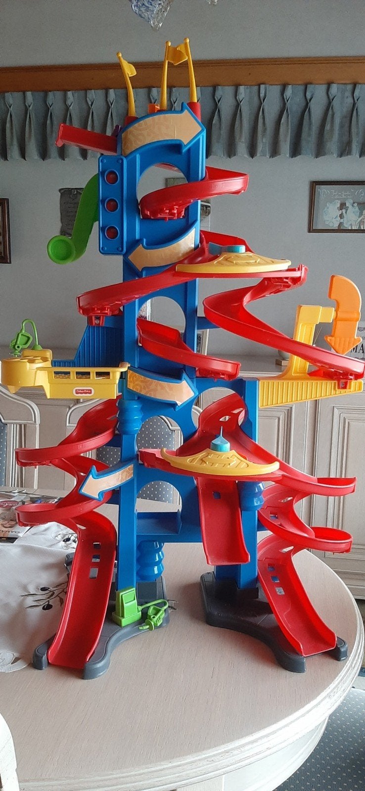 little people racebaan Fisher-price, Enfants & Bébés, Jouets | Circuits, Enlèvement, Circuit
