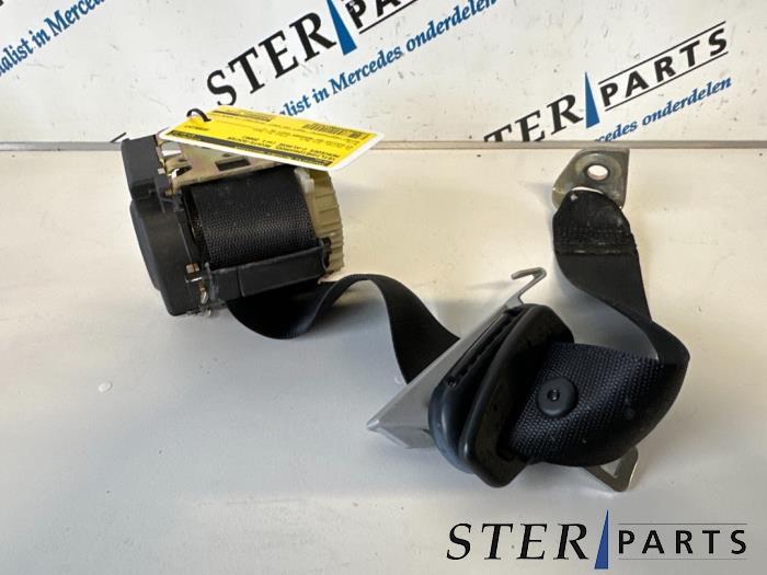 Ceinture de sécurité arrière droite d'un Mercedes C-Klass, 3 mois de garantie, Utilisé, -, -