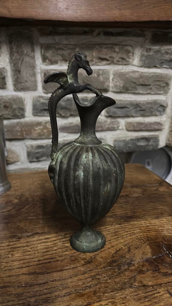Matière bronze coulé une auteur de 25 cm, Ophalen, Brons