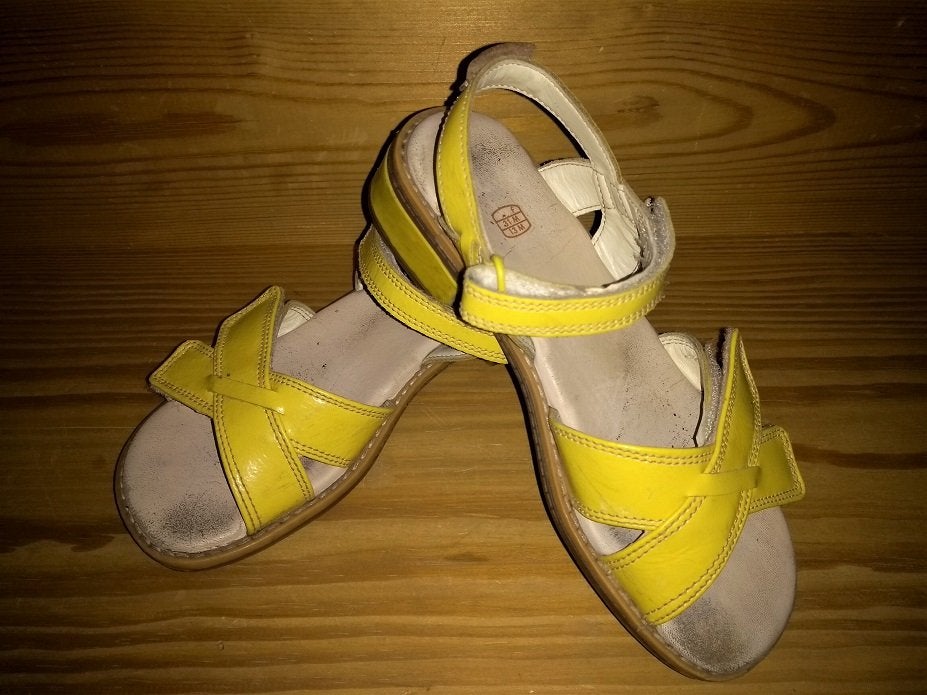 Clarks - sandales fille - pointure 31, Enlèvement, Comme neuf, Fille