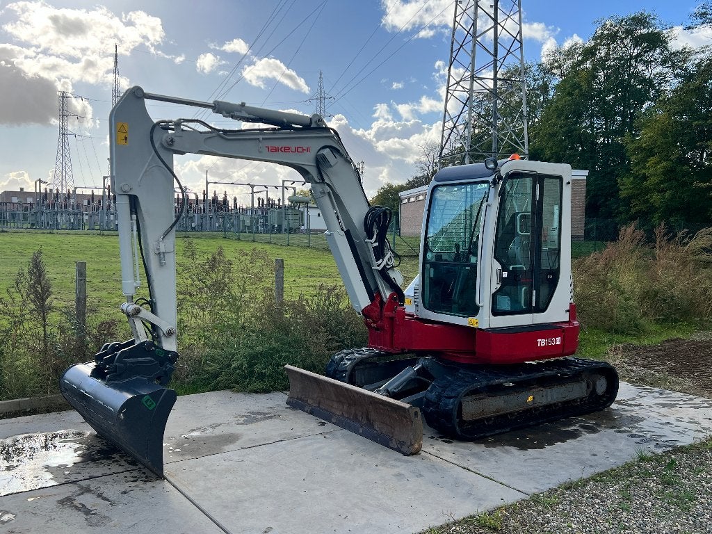 Takeuchi TB153FR; actie incl. snelwissel en slotenbak, Ophalen, Graafmachine