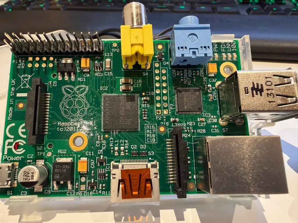 Raspberry Pi 1 Model B, Enlèvement ou Envoi, Utilisé, Raspberry pi, Moins de 4 GB