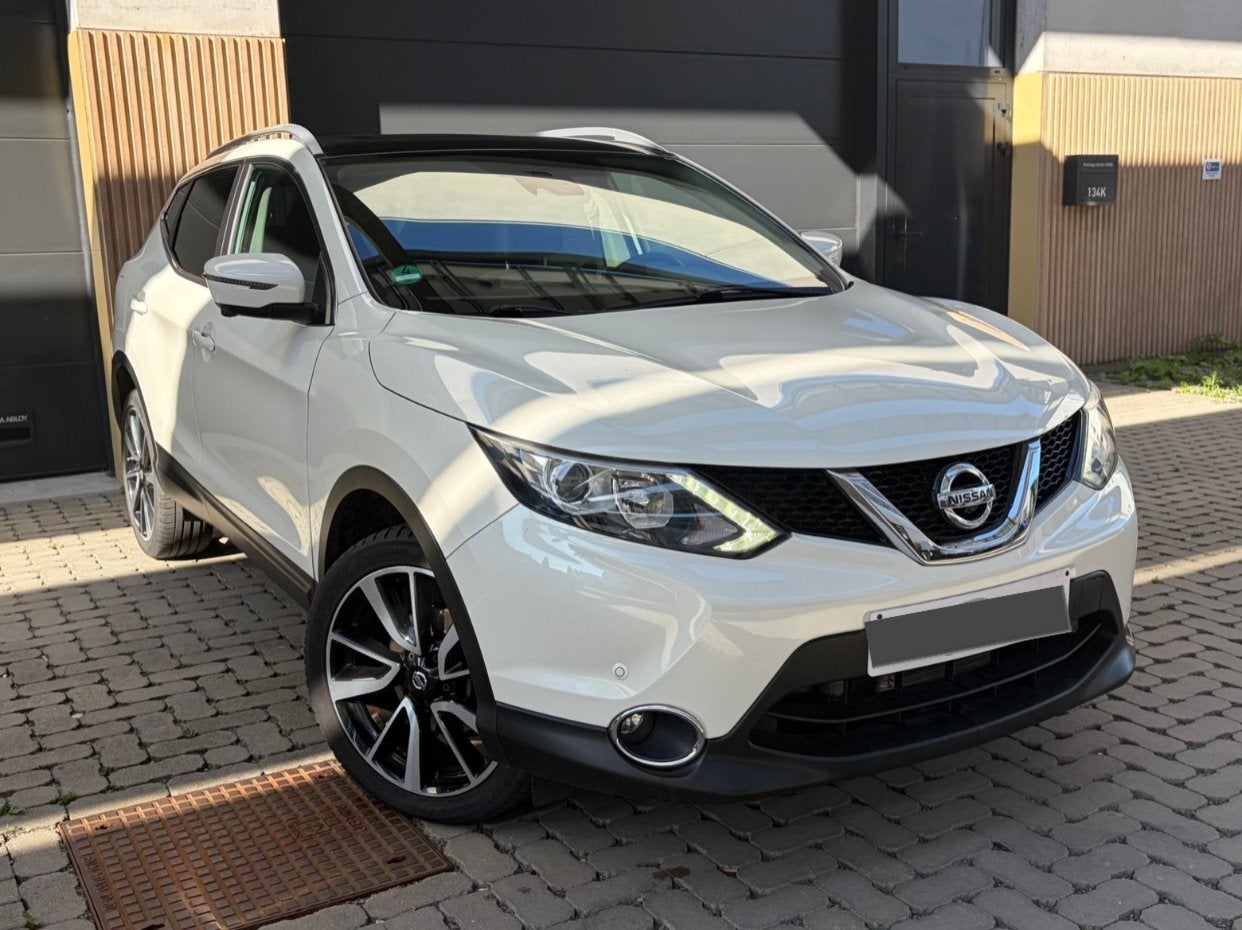 Nissan Qashqai 2015 essence 1.2/automatique, Achat, Carnet d'entretien, Alarme, 5 portes