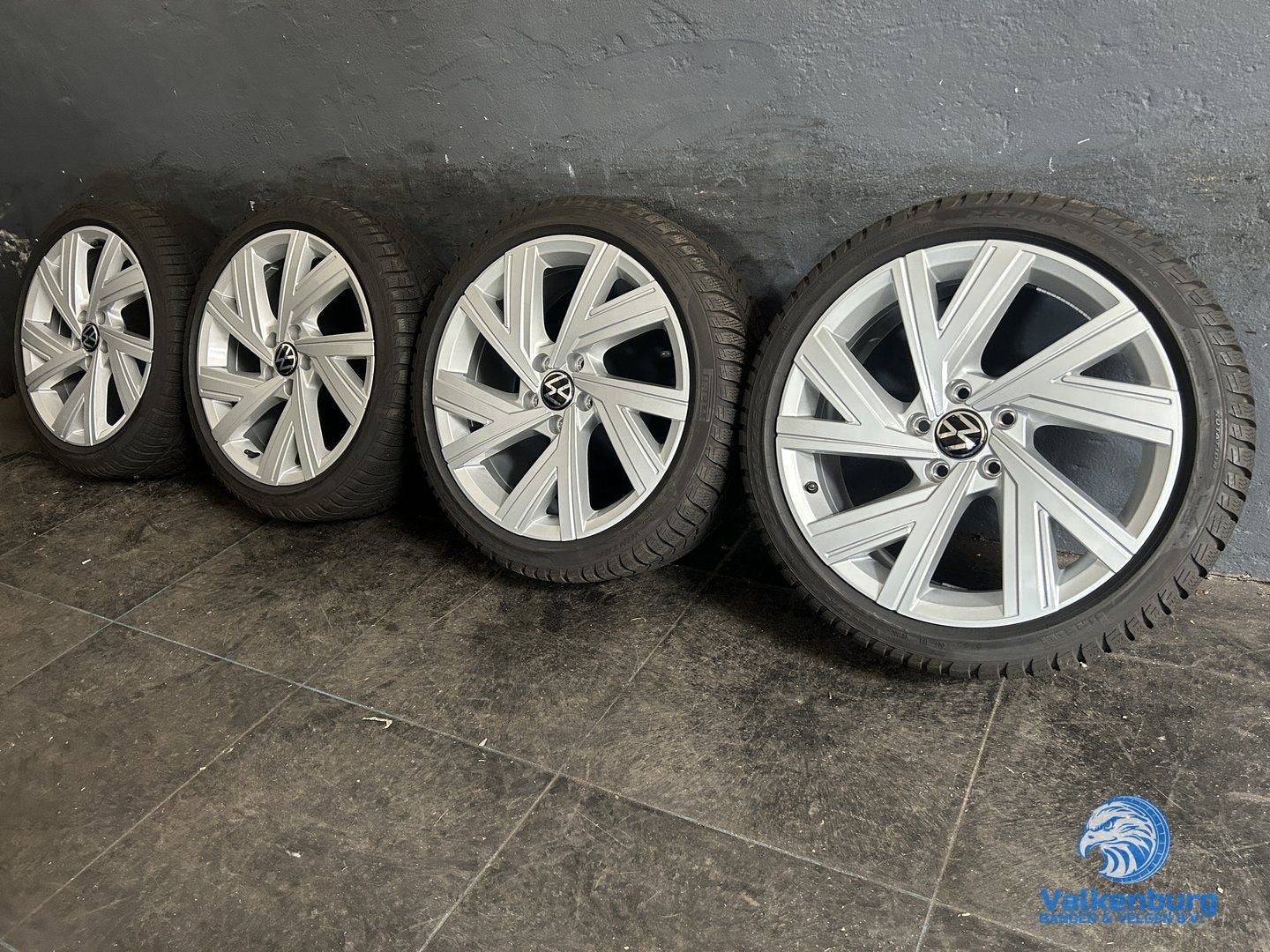 8mm! Originele VW Golf 8 GTI 5H Bergamo 18 inch velgen 5x112, Auto-onderdelen, 18 inch, Gebruikt, -, -
