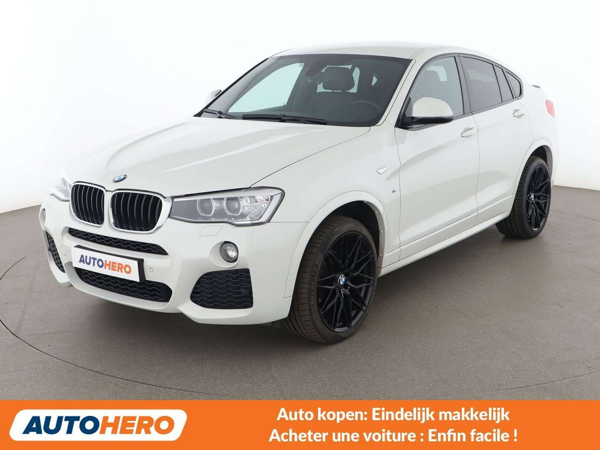 BMW X4 xDrive 20d Sport (bj 2016, automaat), Auto's, Automaat, Wit, Leder, 140 kW