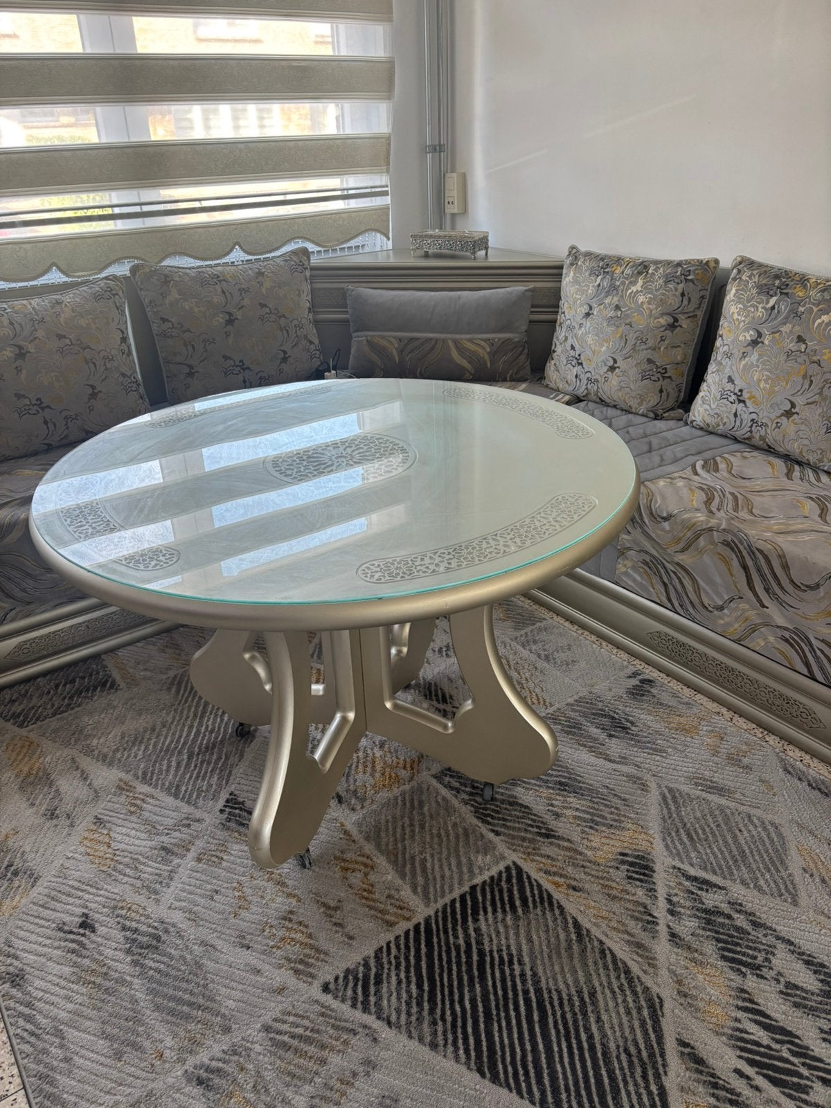 Salon marocain, Enlèvement, Comme neuf