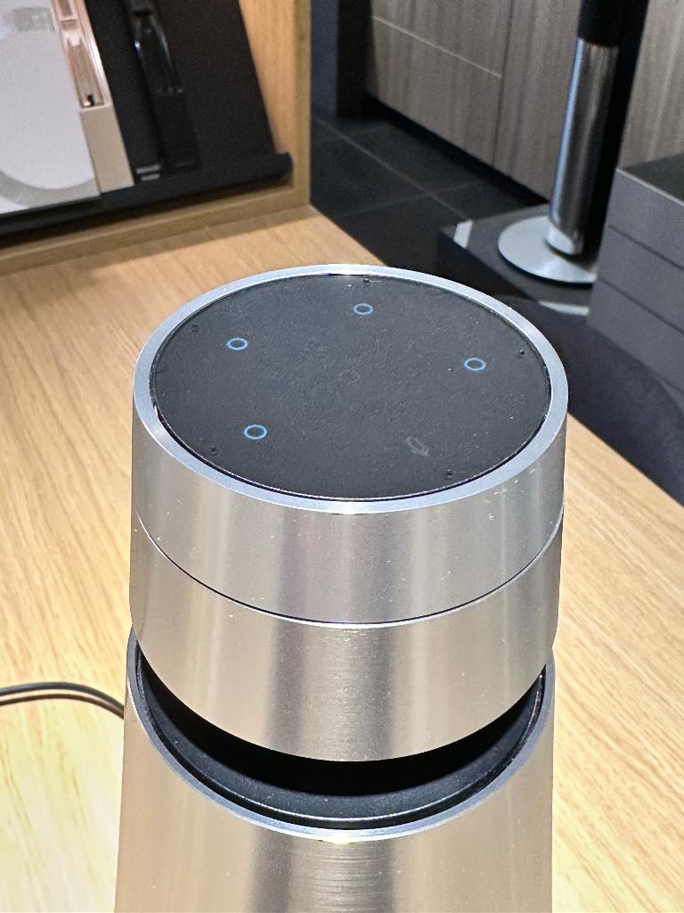 Bang & Olufsen Beosound 1 Alu GVA met charging dock - B&O, Overige merken, Info@bang-olufsen.dk, Ophalen of Verzenden, Zo goed als nieuw