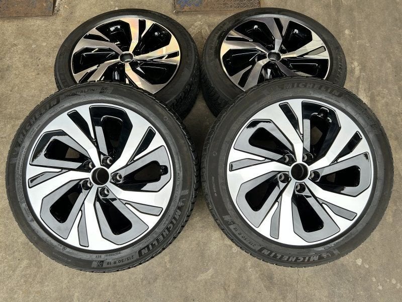18 inch originele Falun velgen + winterbanden VW T-roc, Auto-onderdelen, 18 inch, -, -, Banden en Velgen