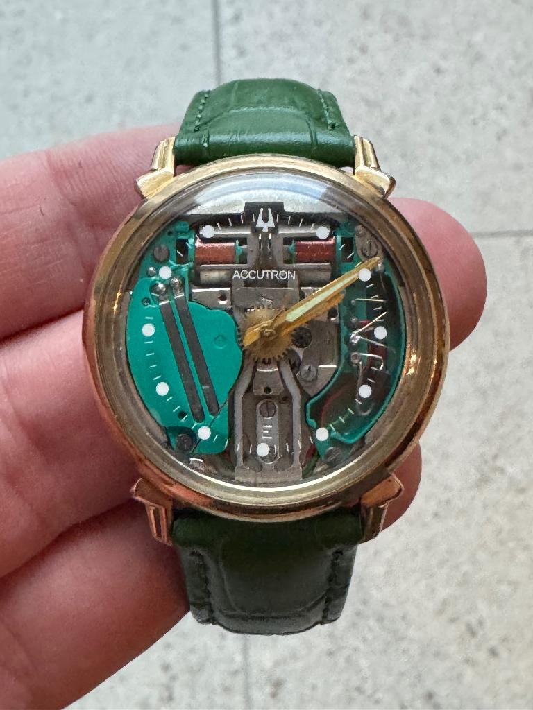 Bulova accutron horloge, Bijoux, Sacs & Beauté, Enlèvement