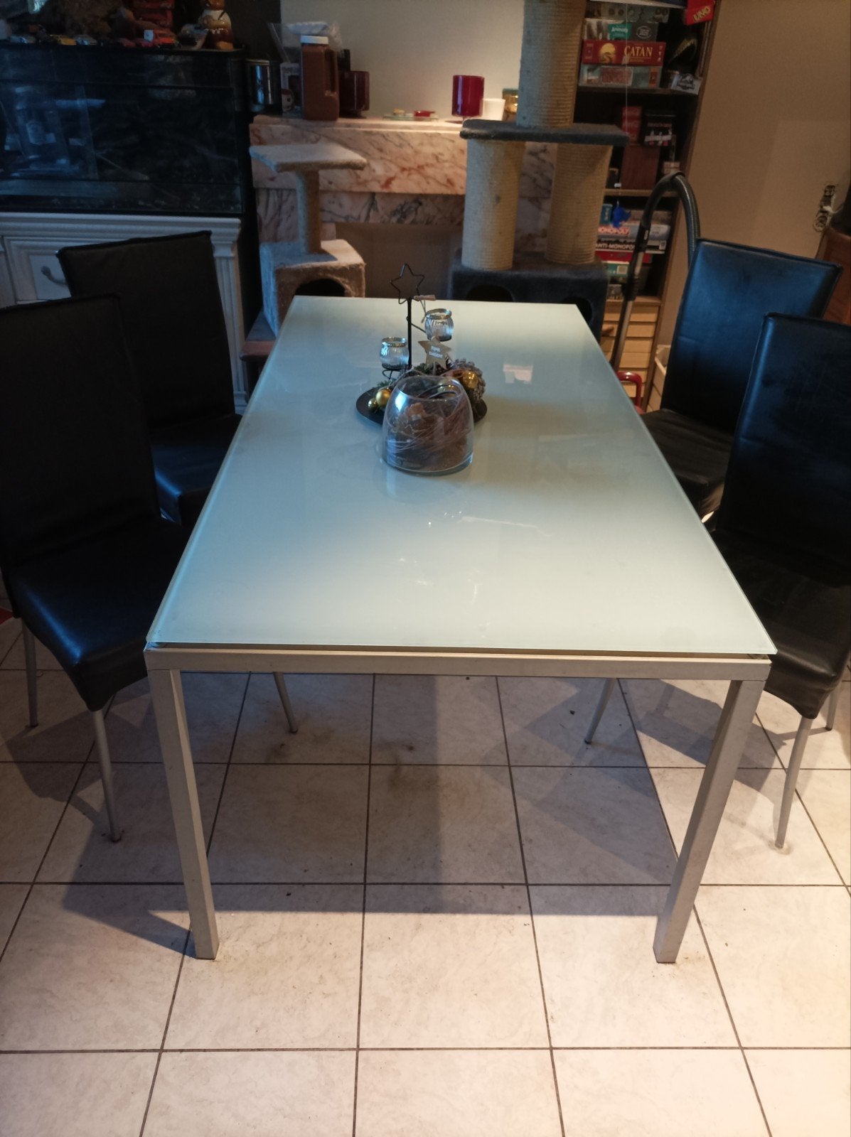 tafel en 4 stoelen, Ophalen