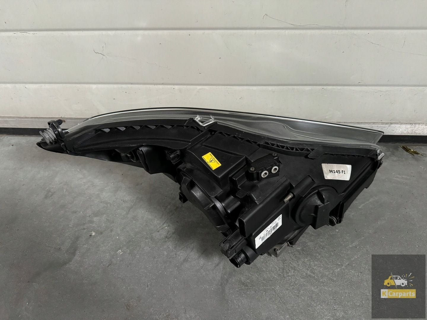 Maserati Granturismo M145 lamp Xenon links compleet DONKER, Viale Ciro Menotti 322
41121  Modena, IT, Maserati, Gebruikt, Maserati S.p.A.