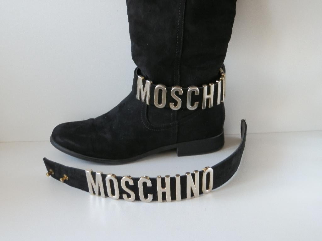 Moschino enkelbanden. Vintage., Overige kleuren, 3 tot 5 cm, Minder dan 80 cm, Echt leder