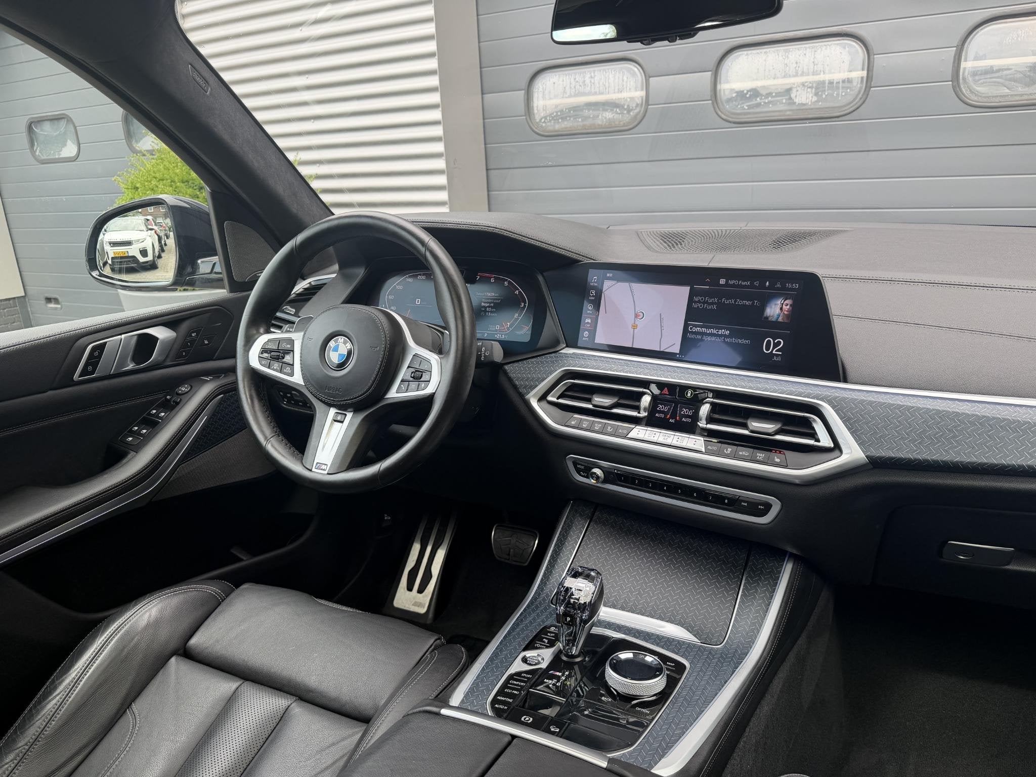 BMW X5 M50i High Executive (automatique), Cuir, Argent ou Gris, Achat, 4395 cm³
