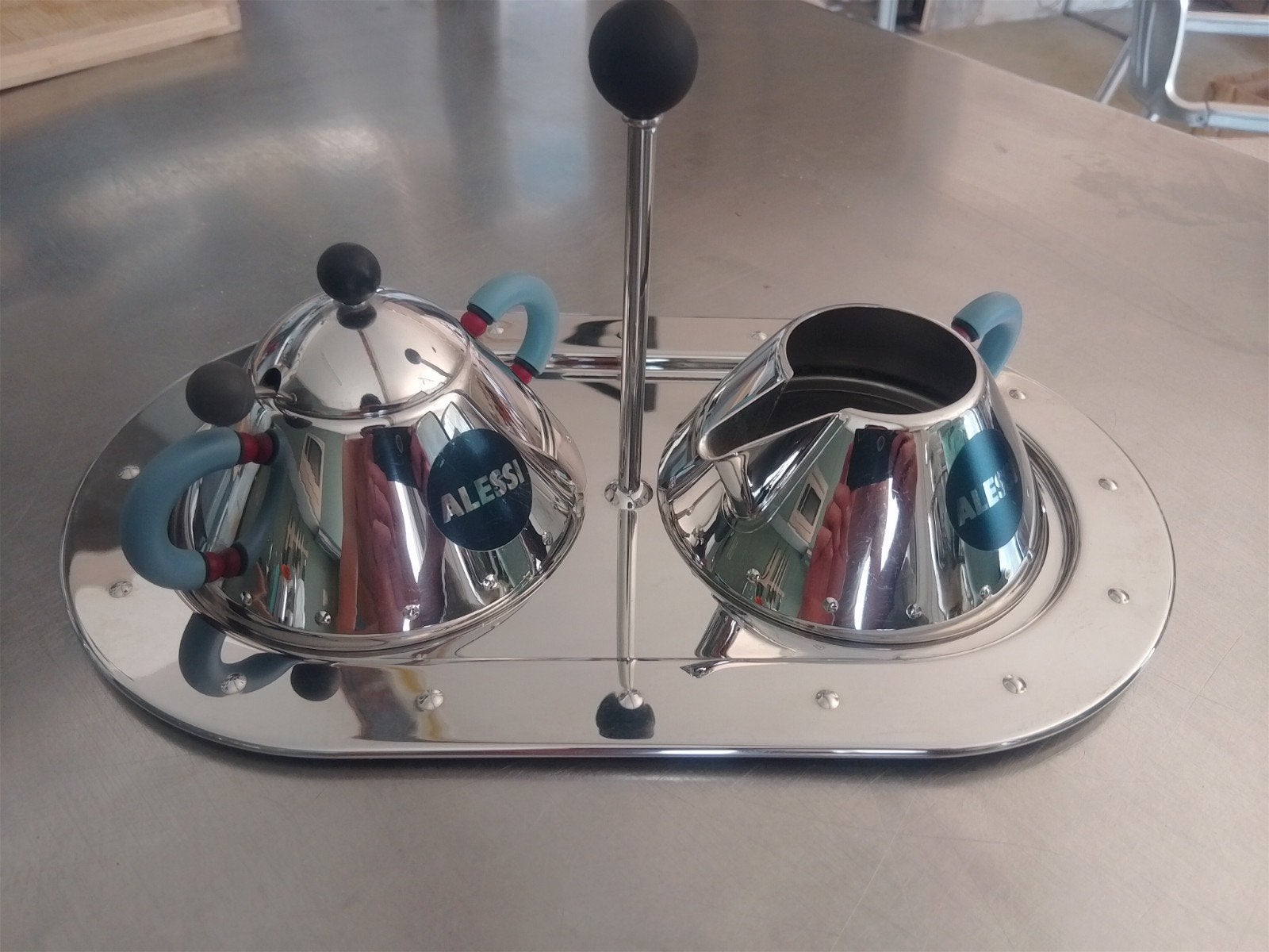 Alessi Set suiker- en melkkan van ontwerper Michael Graves, Ophalen, Zo goed als nieuw, Alessi