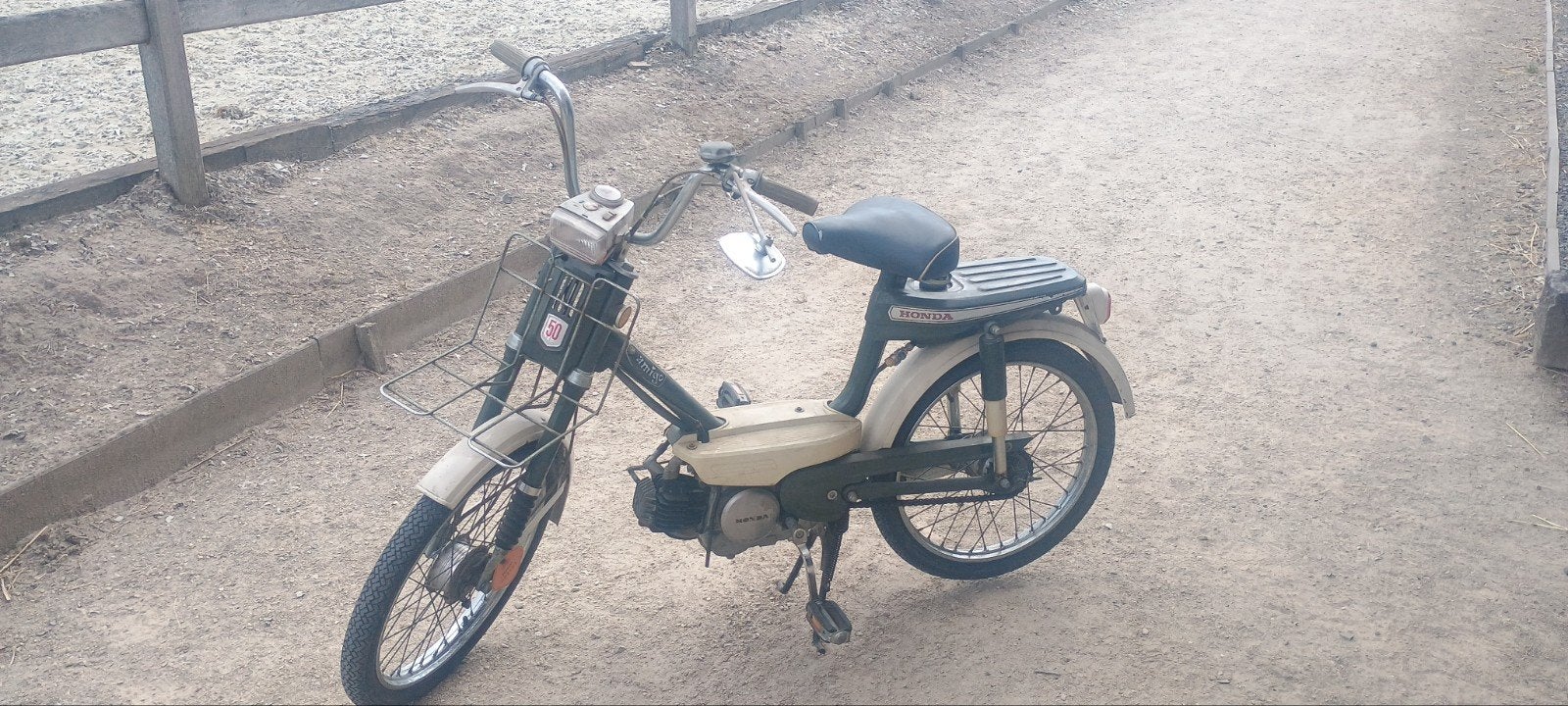 Honda brommer, Enlèvement
