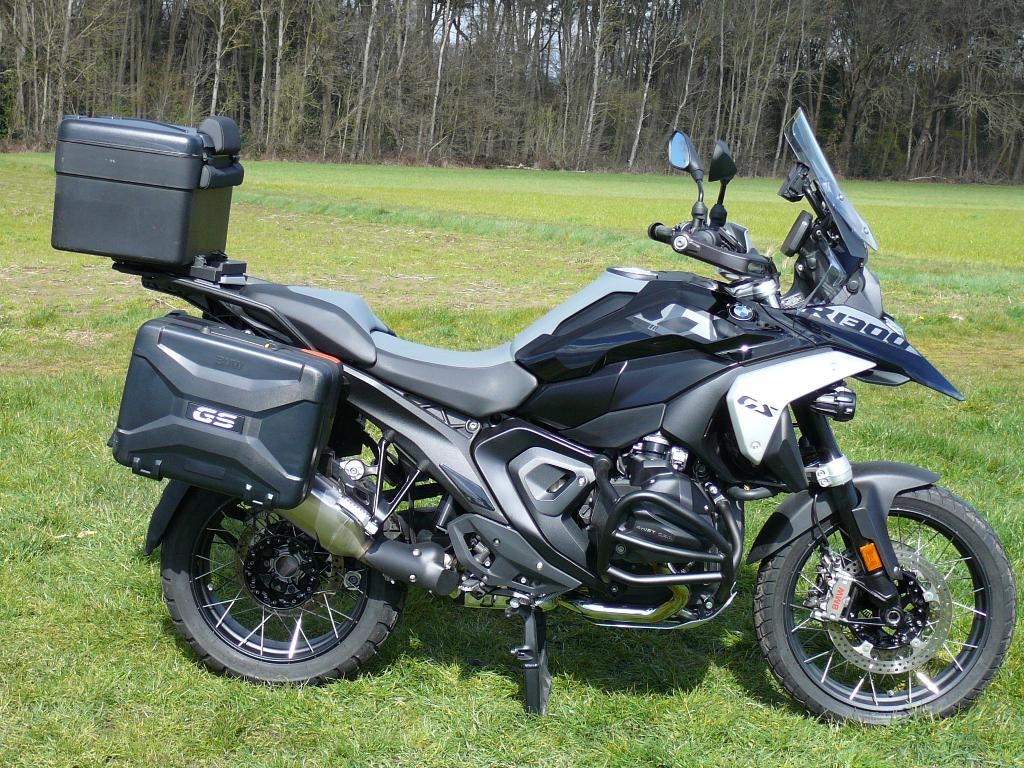 BMW R 1300 GS TRIPLE BLACK FULL OPTION, Motoren, Handvatverwarming, 2 cilinders, Bedrijf, Meer dan 35 kW