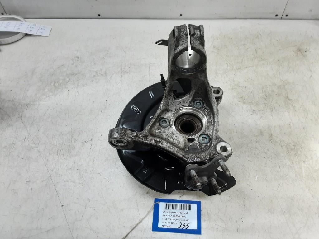 MOYEU DE ROUE AVANT GAUCHE Tiguan (AD1) (5Q0407257C), Autos : Pièces & Accessoires, Freins & Transmission, Volkswagen, Utilisé
