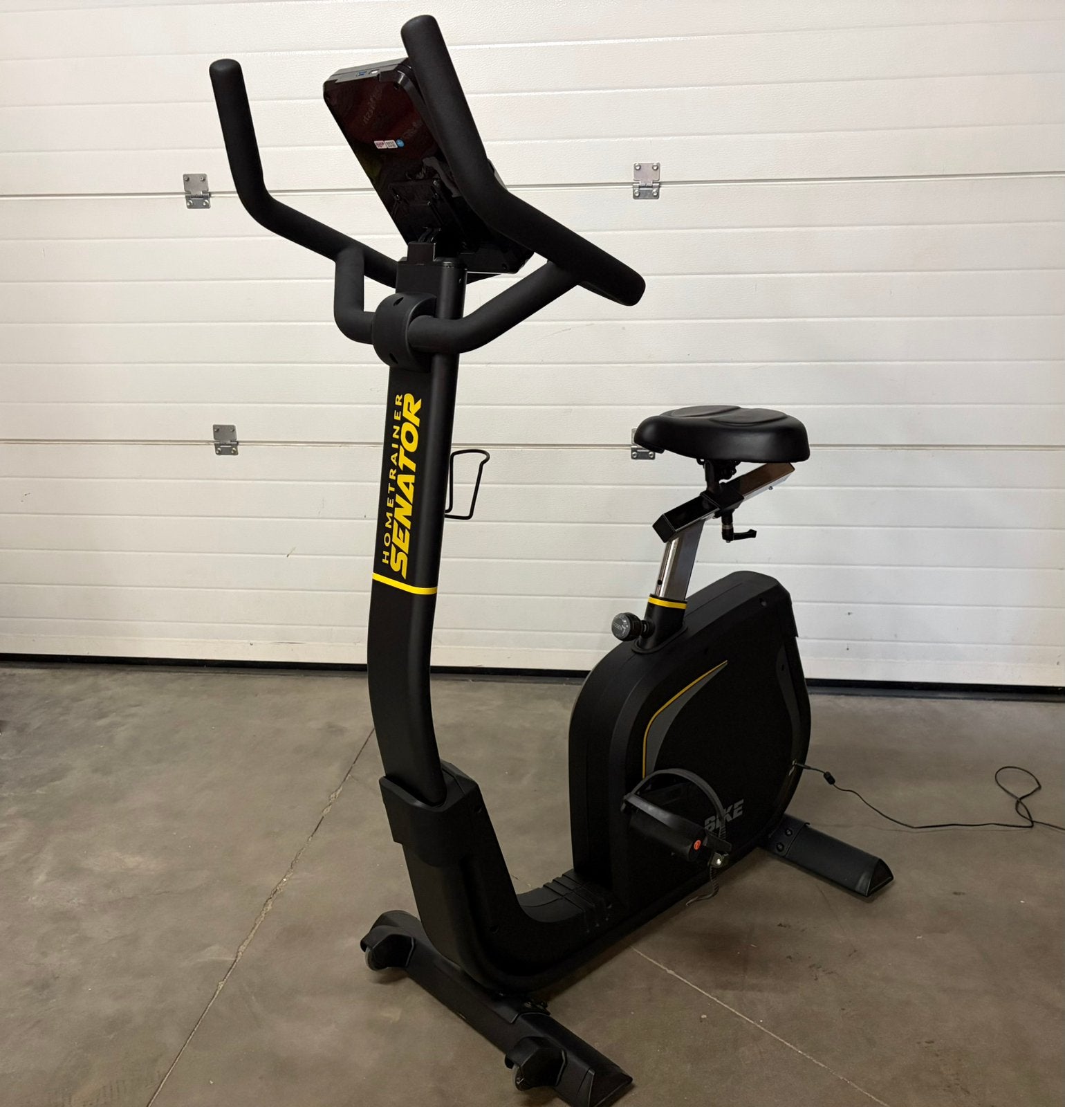 Hometrainer van topmerk te koop – Fit Bike Senator, Ophalen, Nieuw, Benen