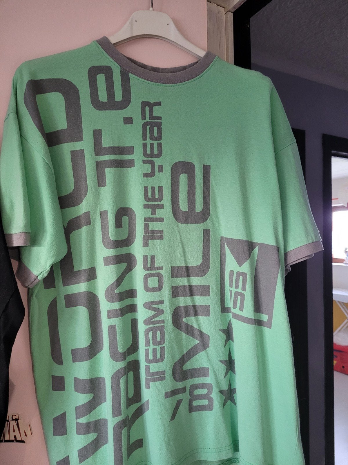 Shirt in goede staat, een beetje verfrommeld, Zo goed als nieuw, Voir encolure, Zwart, Halswijdte 39/40 (M)