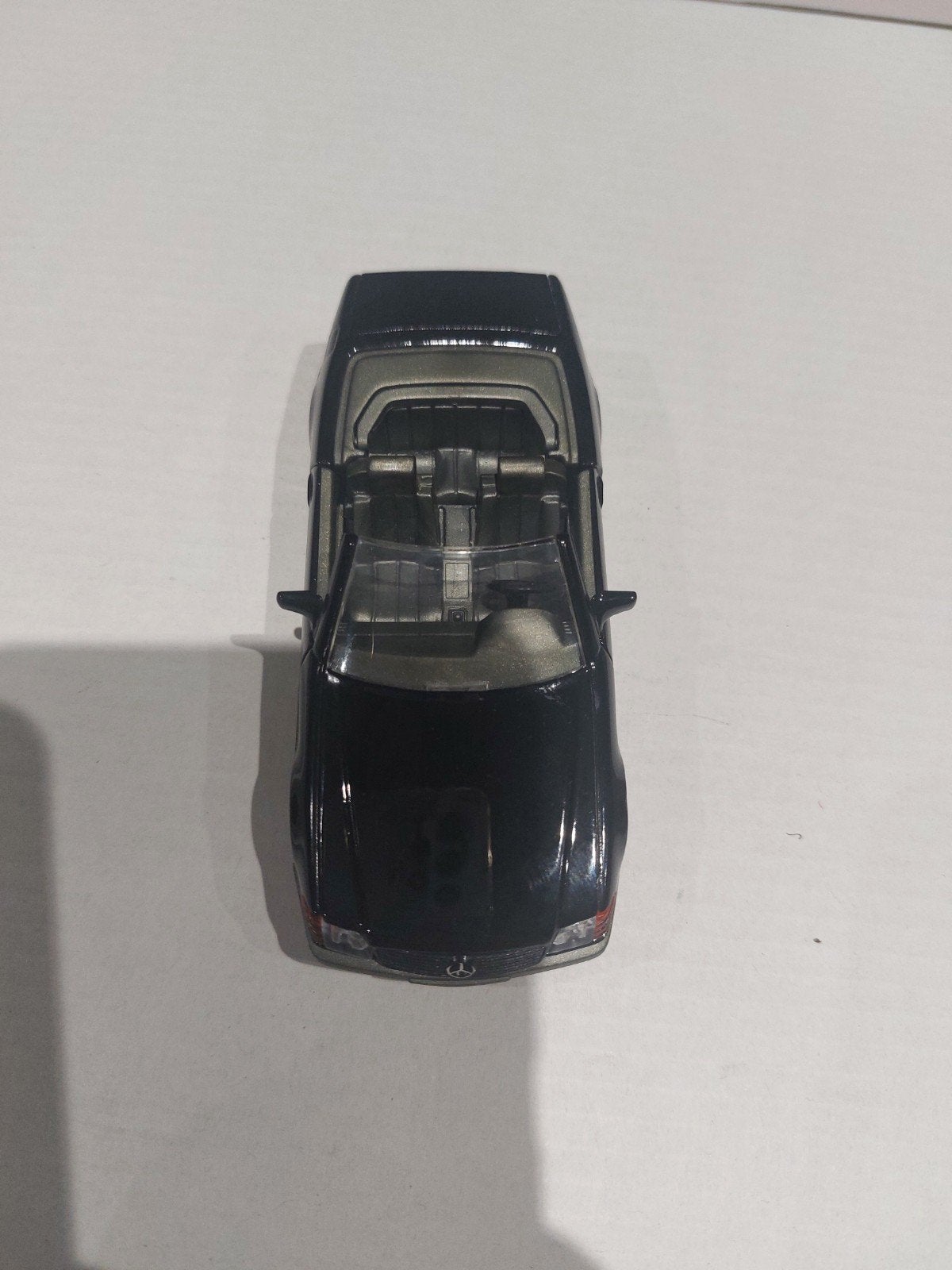 voiture miniature Mercedes Benz SL cabriolet noire, Enlèvement, Voiture