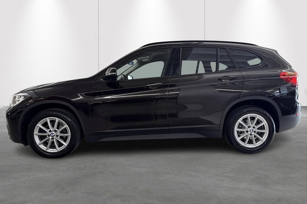 BMW X1 sDrive18iA (103 kW), Automatische klimaatregeling, Stof, Gebruikt, Bruin