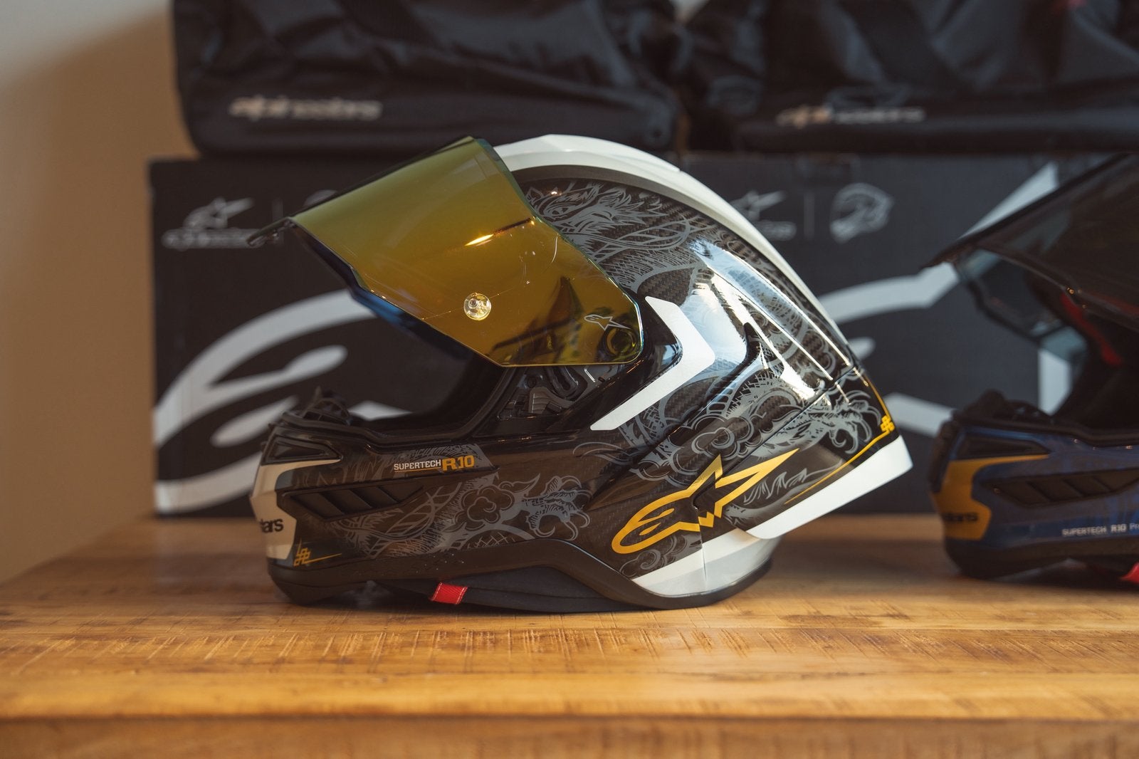 Alpinestars Supertech R10 Dragon Carbon  limited Edition !!!, Enlèvement, Neuf