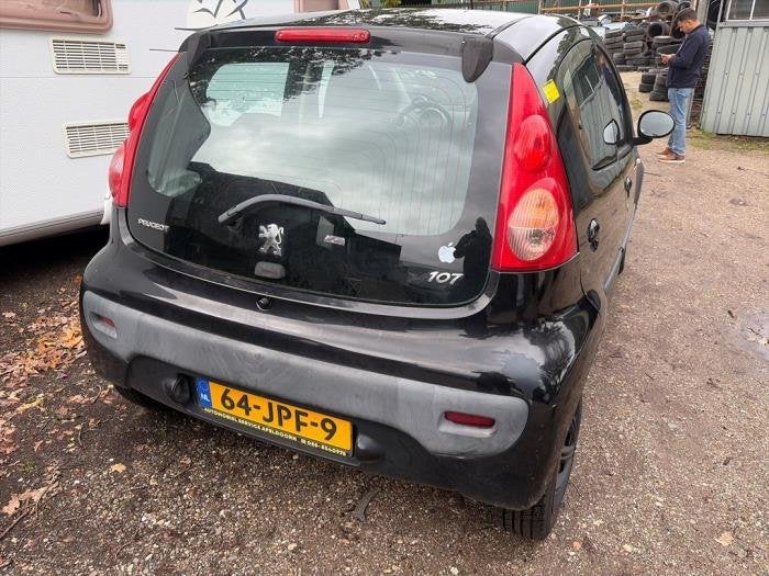 Vitre arrière d'un Peugeot 107, Autos : Pièces & Accessoires, -, 3 mois de garantie, Utilisé, -
