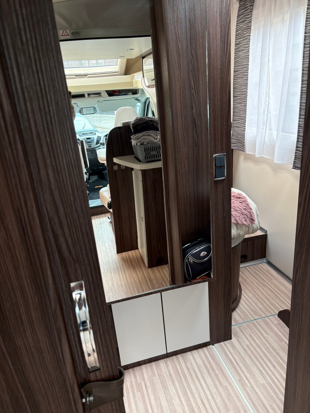 Motorhome ford benimar cocoon 494, Caravans en Kamperen, Chemisch toilet, Ringverwarming, Raamblindering, Ford