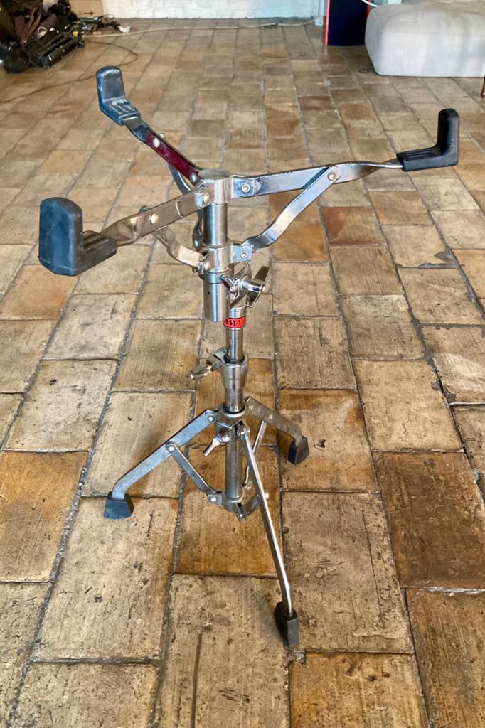 HARDWARE -  TAMA VINTAGE SNARE STAND, Muziek en Instrumenten, Ophalen of Verzenden, Gebruikt, Tama