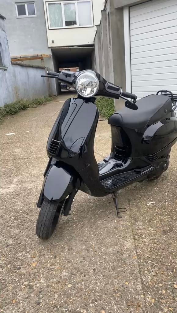 Scooter A klasse 4t, Vélos & Vélomoteurs, Scooters | Marques Autre, Utilisé, Classe A (25 km/h), Essence, Enlèvement