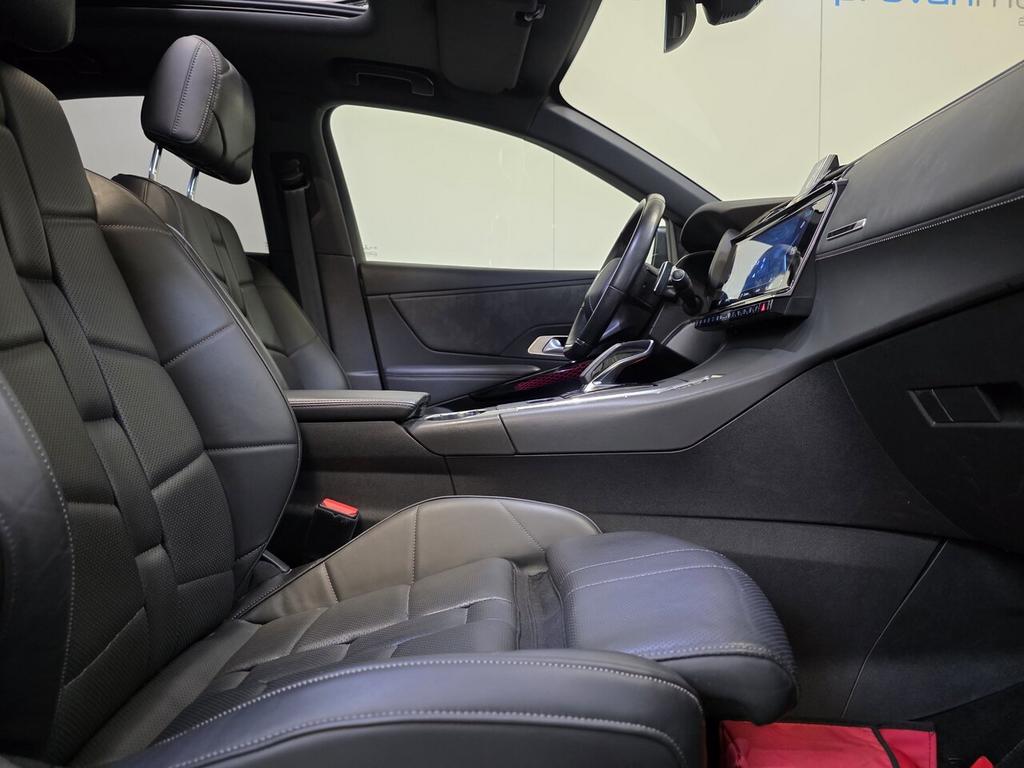 DS Automobiles DS 7 Crossback 1.6 Plug In Hybrid  'Louvre', Autos, DS, 0 kg, https://public.car-pass.be/vhr/b6471767-9986-4693-a83d-27f39b6fdec4