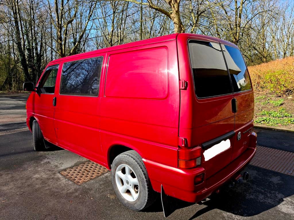 Volkswagen Transporter T4 2.5 TDI 102 ch 1996 ancêtre, Jusqu'à 4, Siège standard, Jusqu'à 5 mètres, Diesel