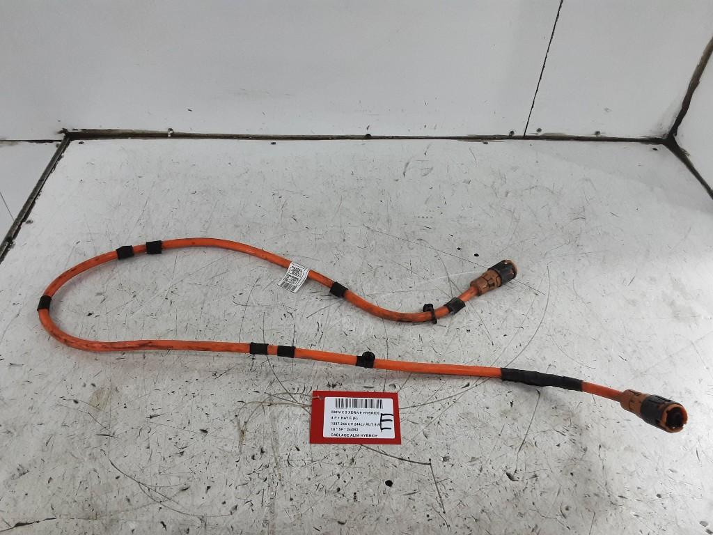 LAADKABEL BMW X5 (F15) (01-2013/07-2018) (9867024), Gebruikt, Mevr. I. Hauben, BMW, Rue de l'Espoir 34 34
4030  GRIVEGNÉE, BE