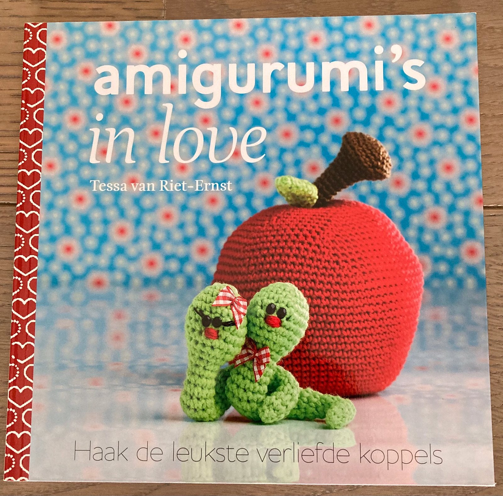 Tessa van Riet-Ernst - Amigurumi's in love, Boeken, Hobby en Vrije tijd, Breien en Haken, Tessa van Riet-Ernst, Ophalen of Verzenden