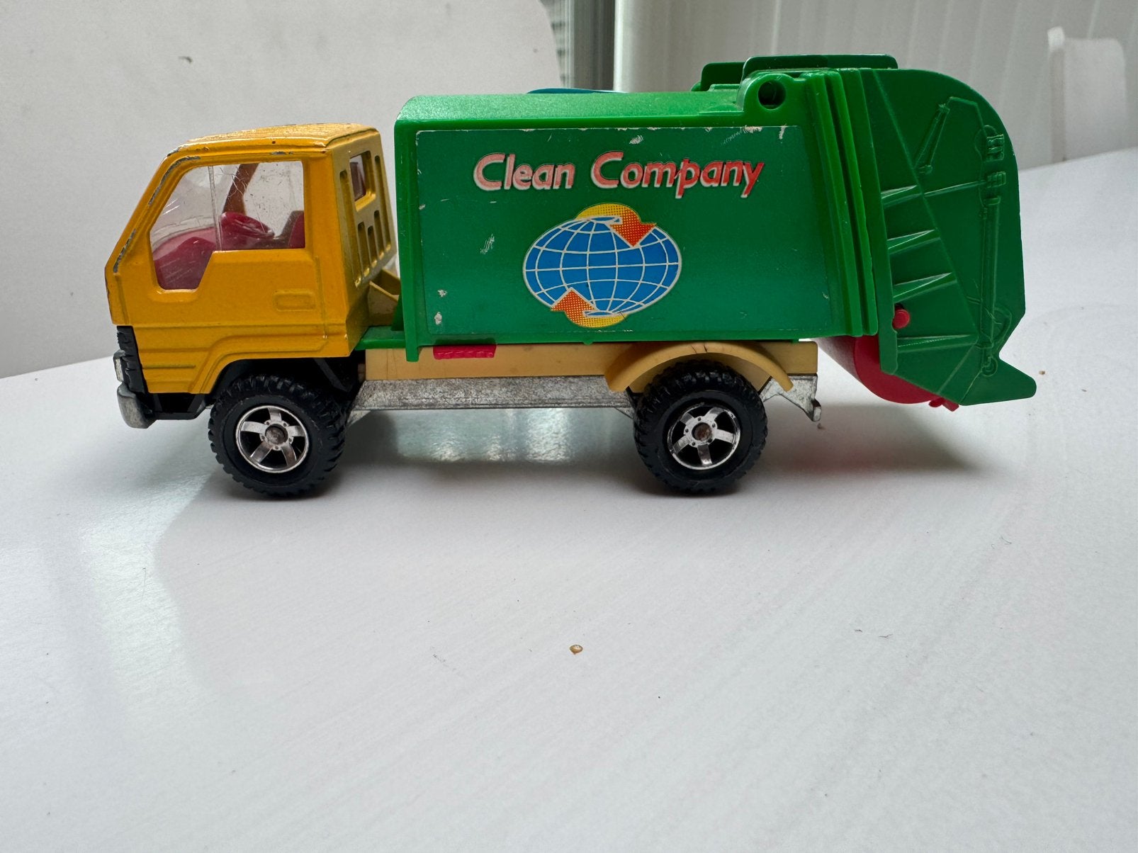 Majorette vuilniswagen clean compagny, Ophalen, Gebruikt