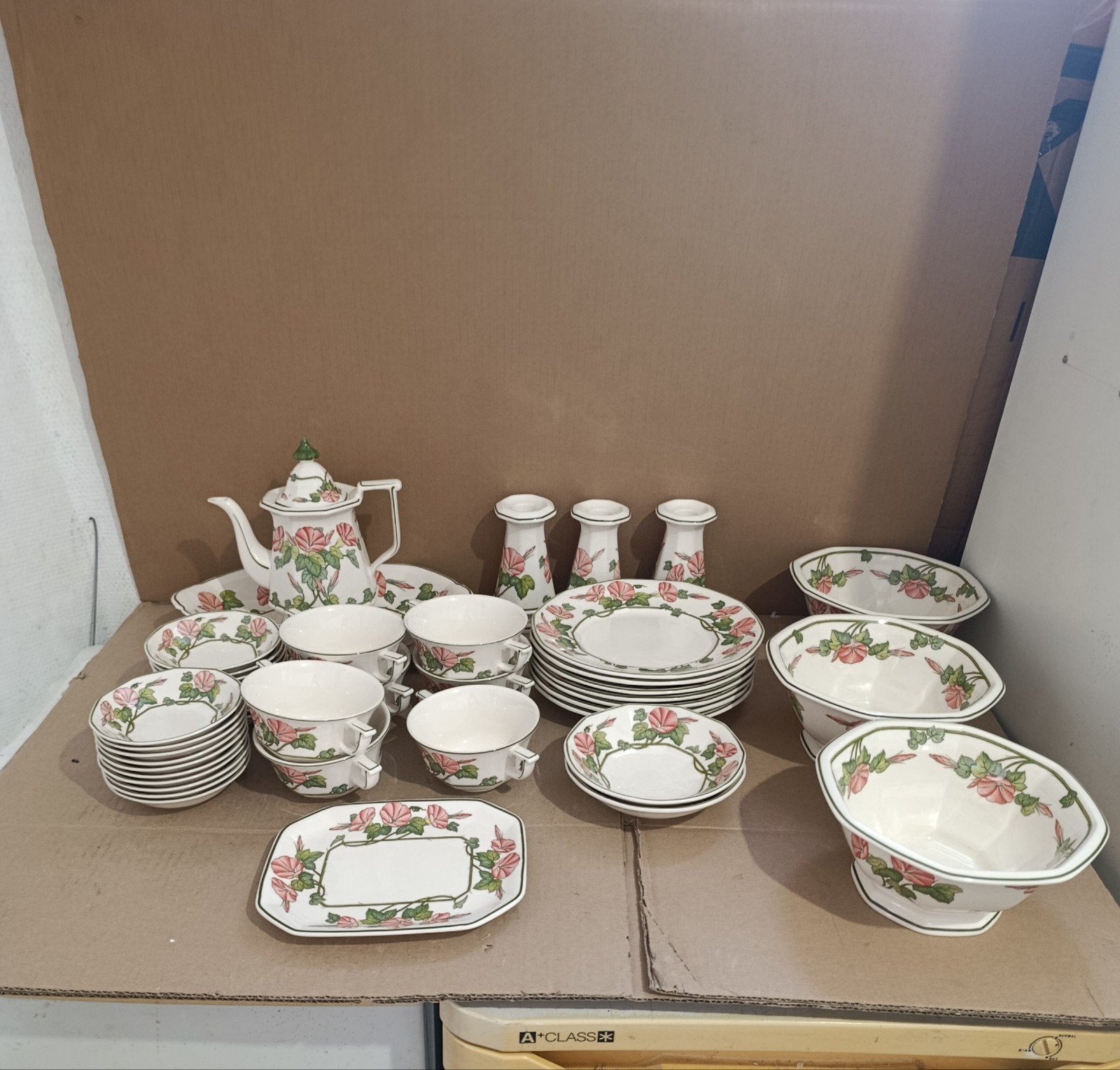 Service Villeroy Boch Piccadilly 45 pièces assiettes plates, Enlèvement ou Envoi