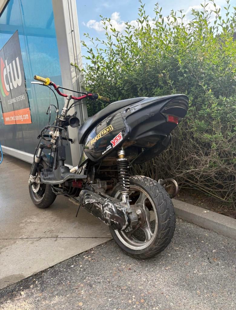 2x Brommers, Fietsen en Brommers, Ophalen, Zo goed als nieuw