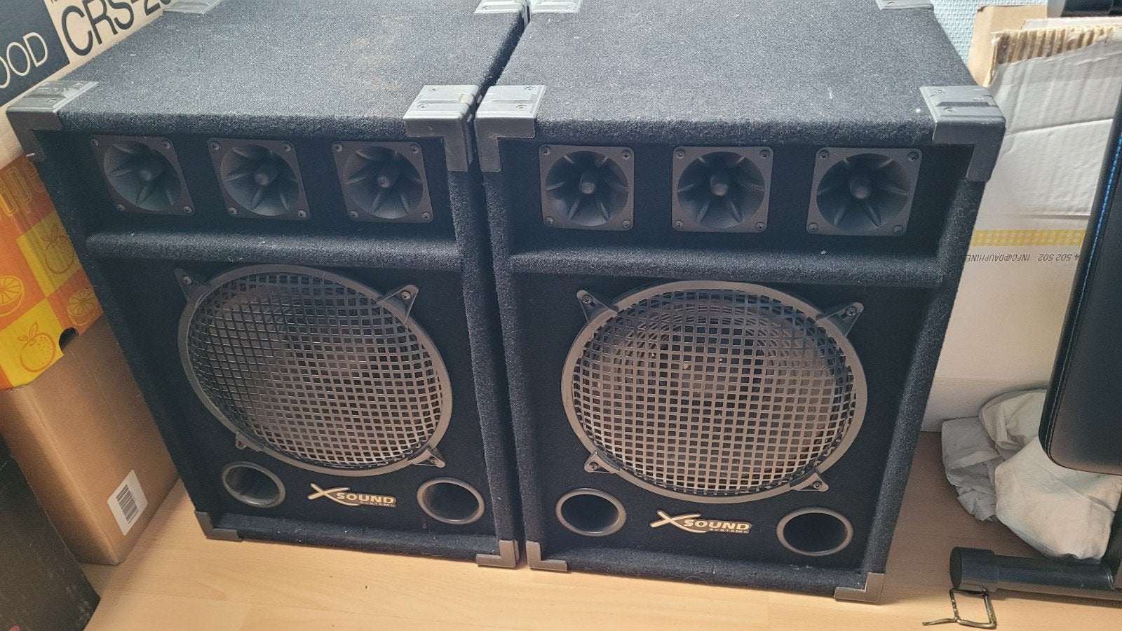 enceintes de soirée., TV, Hi-fi & Vidéo, Autres marques, Câbles inclus, Enceinte de fête, Enlèvement