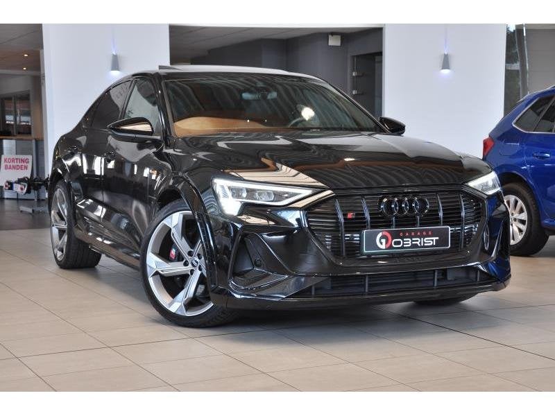 Audi e-tron Pano-Led-HUD-B&O-Removable hook-Black P.-Carplay, Automaat, Zwart, Parkeersensor, 5 deurs