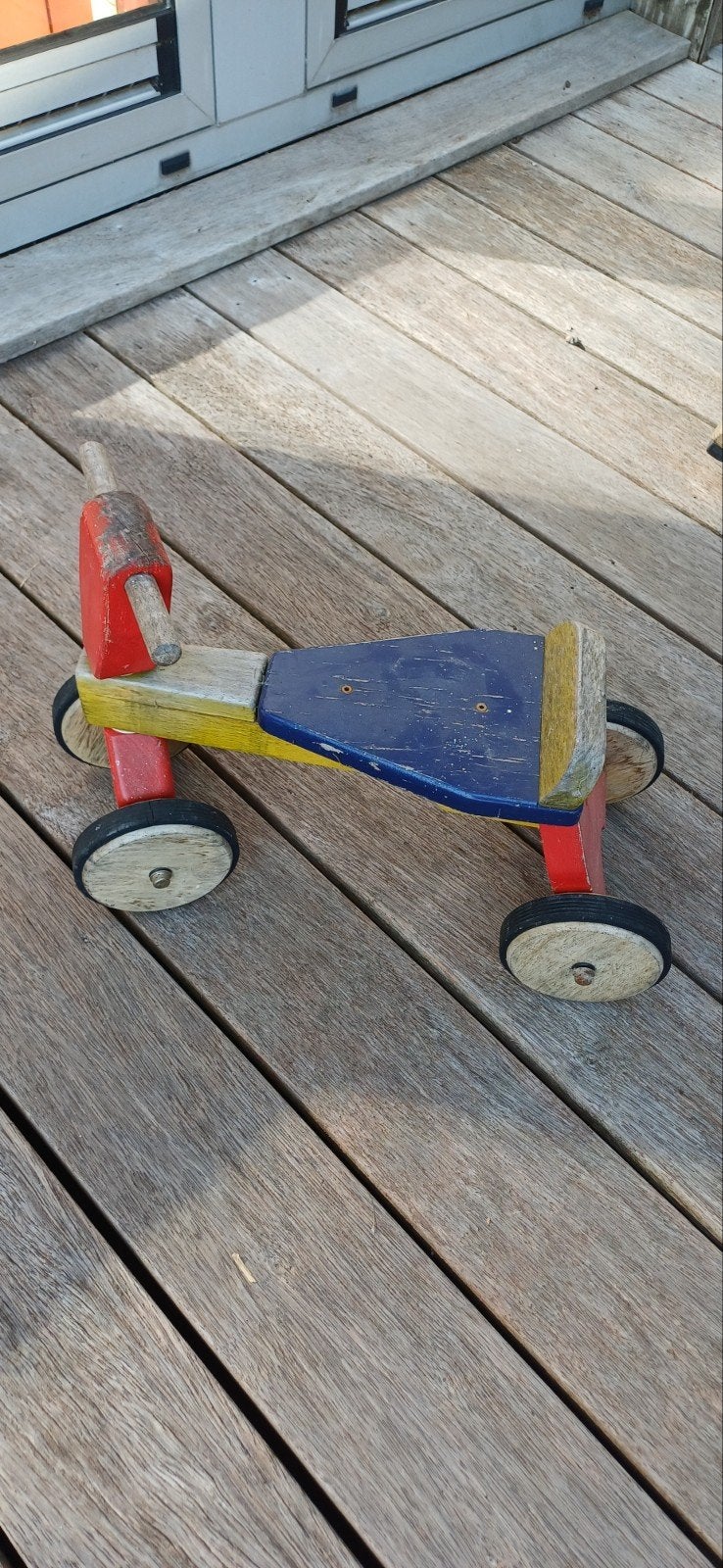 Gratis houten kinderloopfietsje, Ophalen, Gebruikt, Loopfiets
