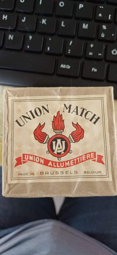 Vintage Union Match - Origineel ongeopend pakje (Jaren '70), Enlèvement ou Envoi, Utilisé, Boîtes ou marques d'allumettes