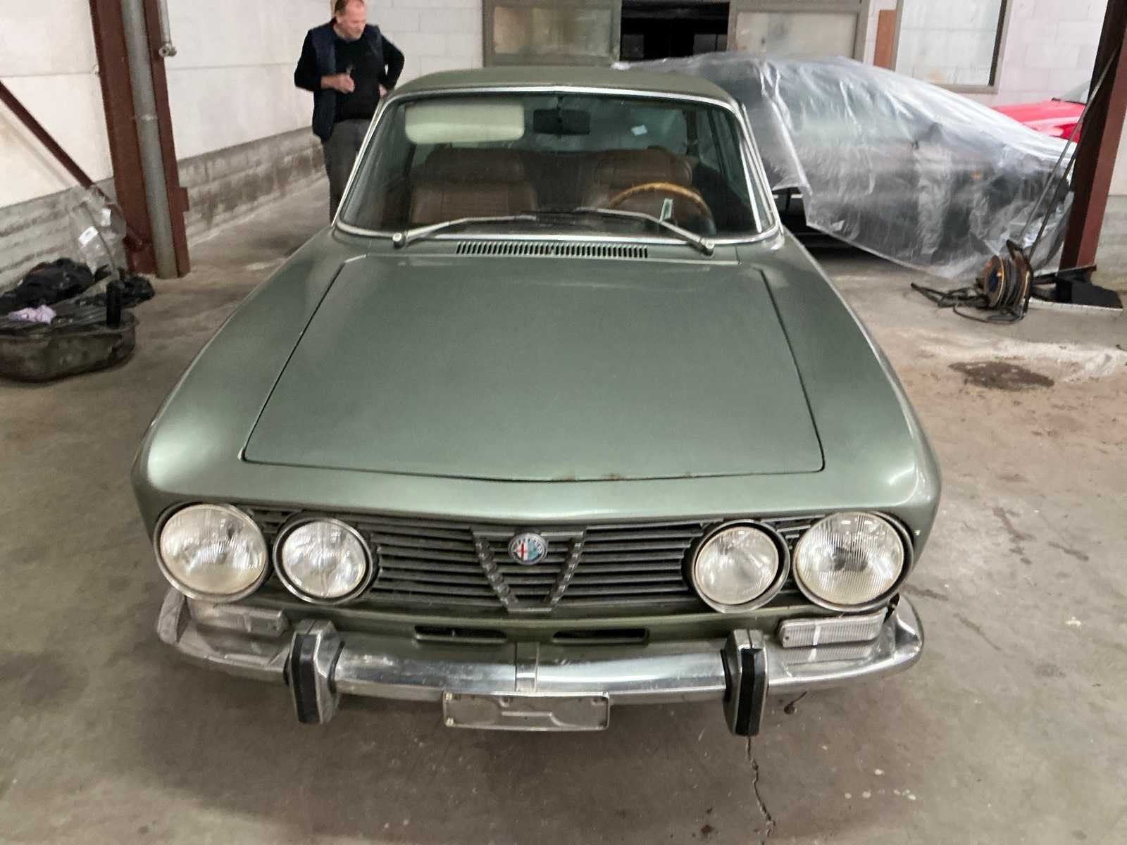 1974 Alfa Romeo Bertone 2.0 Veloci Oldtimer (restauratie pro, Auto's, Bedrijf, Handgeschakeld, Overige carrosserie, Alfa Romeo